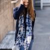 Vävd sjal - kashmirsjal av 8design Cashmere blå