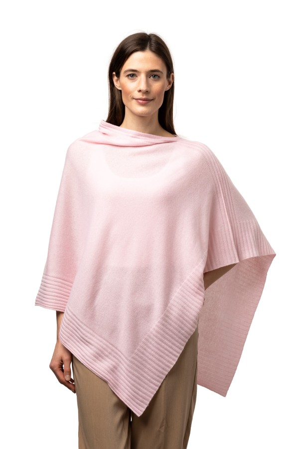 Klassik poncho - med ribbad kant ljusrosa