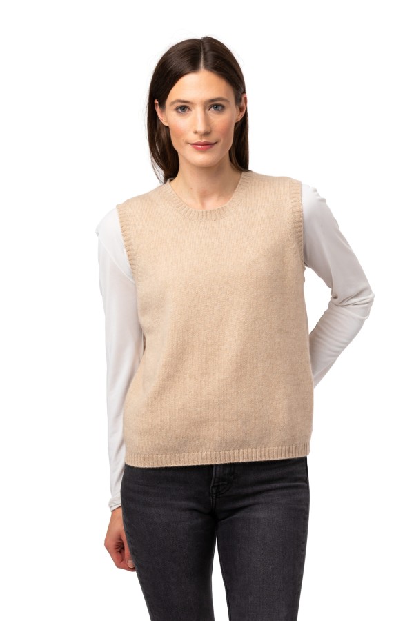 Väst Julia- en slätstickad basväst ljusbeige