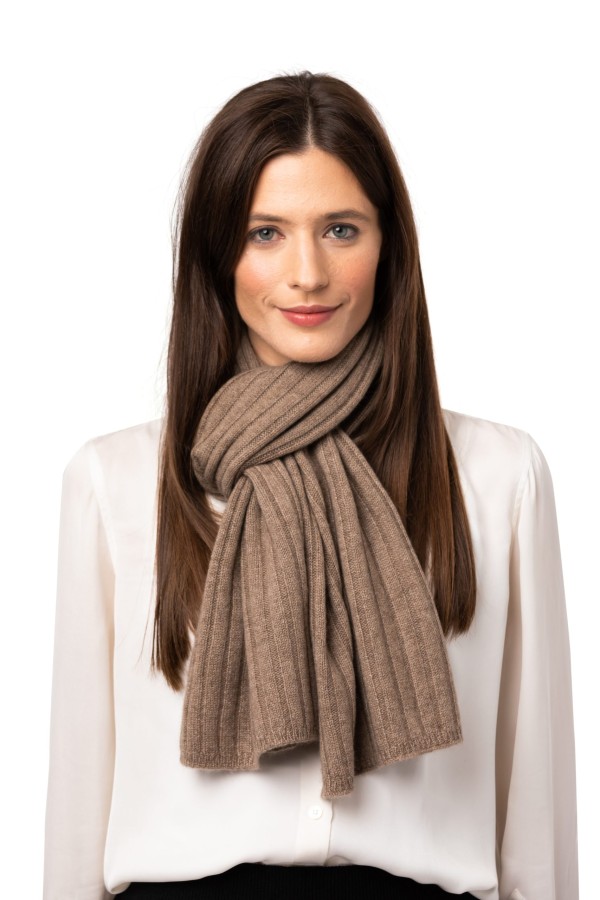 Halsduk ribbad- Klassisk unisex-hasduk i finaste kashmir beige