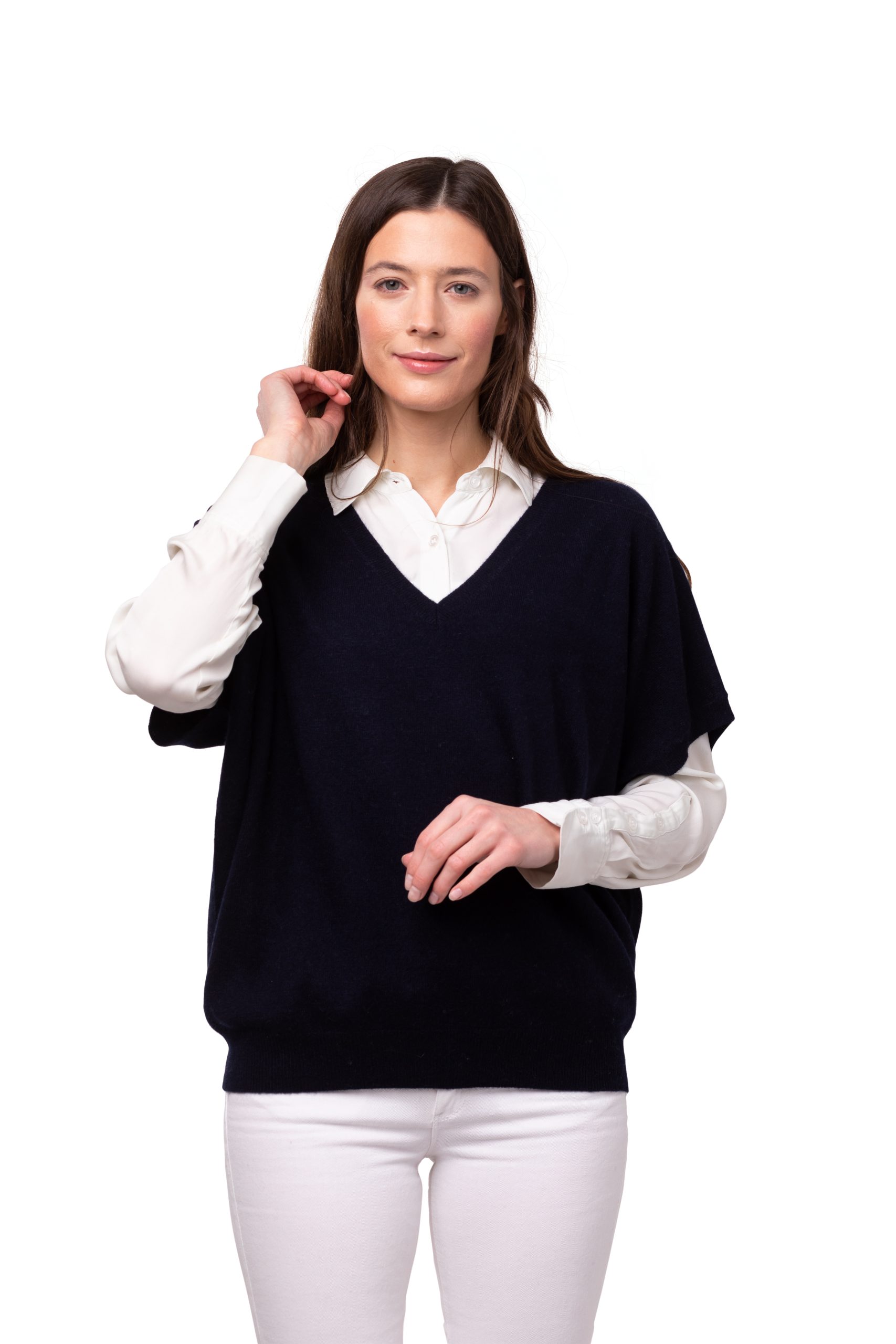 Tröja Elin-kortärmad v-ringad tröja i oversizemodell marinblå