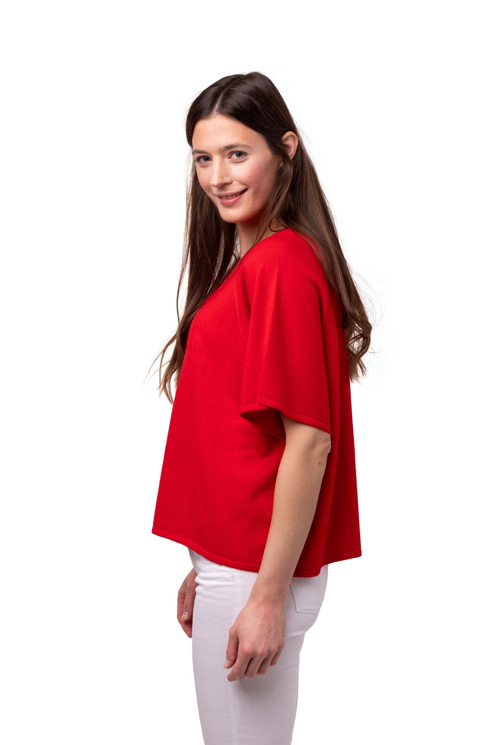 Tröja Sofia - Kortärmad slätstickad tröja med rund halsringning klar röd