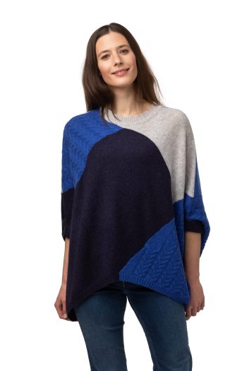 Lyxponcho – en rundhalsad poncho tröja med halvkort ärm, kornblå, marinblåmelange,ljusgrå