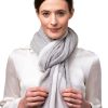 Silversjal- lyxig och elegant sjal i silver, naturvit och ljusgrått