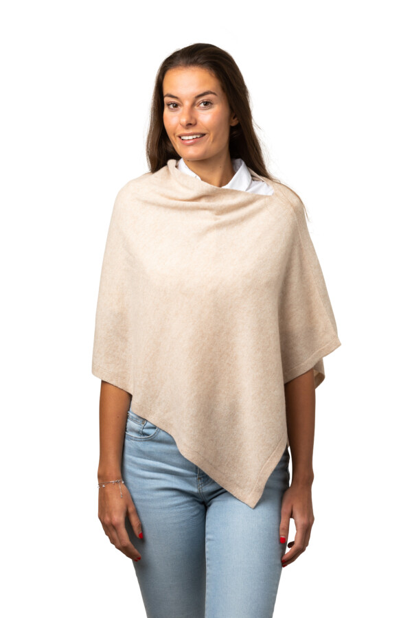 liten poncho, vår mest sålda poncho, sandsten
