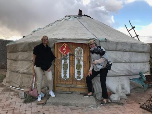 Yurts, traditionell mongolisk bostad